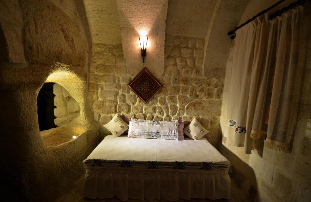 Sinasos Palace Cave Hotel Ürgüp Room photo
